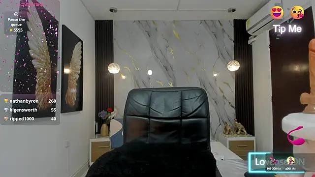 estephany doll online show from 01/19/25, 05:18