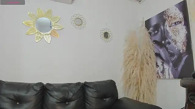 estephany doll online show from 09/20/25, 09:38