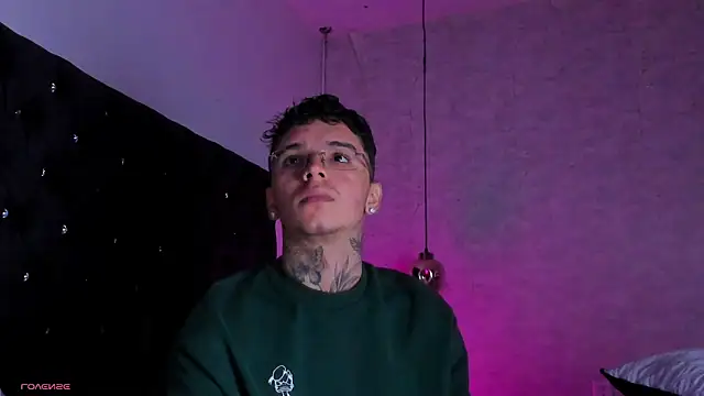 Ian Castillo  online show from 10/04/25, 11:19