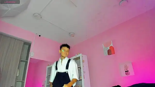 Ian Castillo  online show from 11/25/25, 11:21