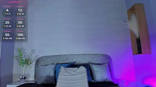 Snapshot of Ian_Castillo_ chatting on 07/06/26, 11:18 Ian Castillo online show from 07/06/26, 11:18