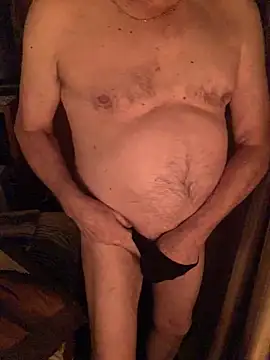 Snapshot of Tonybaloney1972 chatting on 01/14/25, 01:26 Tonybaloney1972 online show from 01/14/25, 01:26