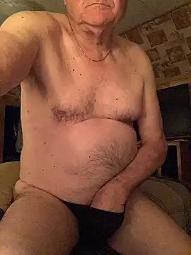 Snapshot of Tonybaloney1972 chatting on 02/10/25, 05:47 Tonybaloney1972 online show from 02/10/25, 05:47