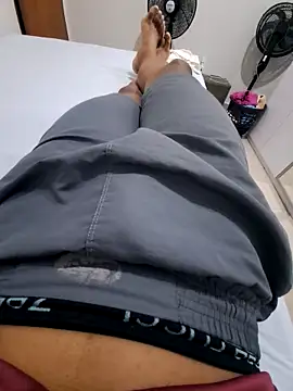 ultilizadormor online show from 03/01/25, 01:00