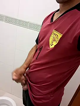 ultilizadormor online show from 03/05/25, 01:52