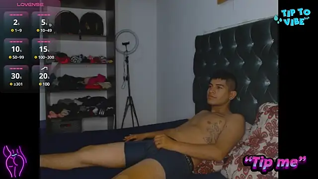 AntonellaAndNoah online show from 02/07/25, 03:45