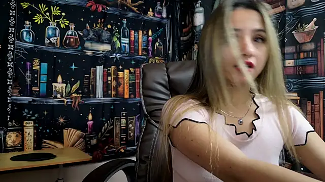 julietta   jackson online show from 01/02/25, 07:40