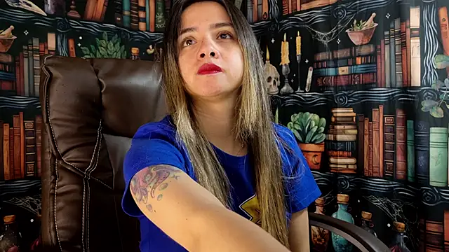 julietta   jackson online show from 09/13/25, 07:57