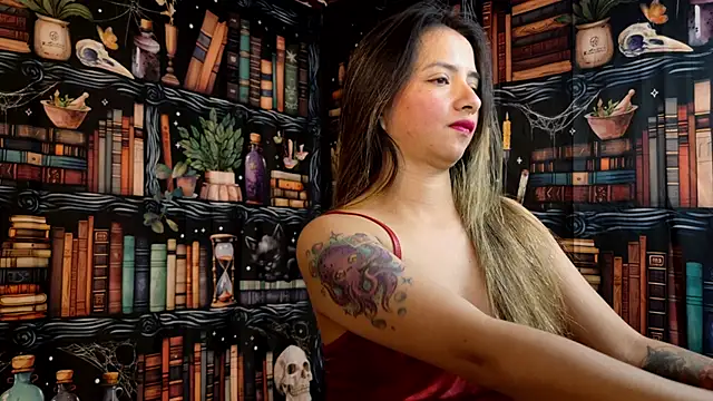 julietta   jackson online show from 11/26/25, 08:10