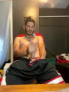 Chico Bellaco online show from 09/18/25, 04:20