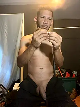 Chico Bellaco online show from 09/25/25, 02:43