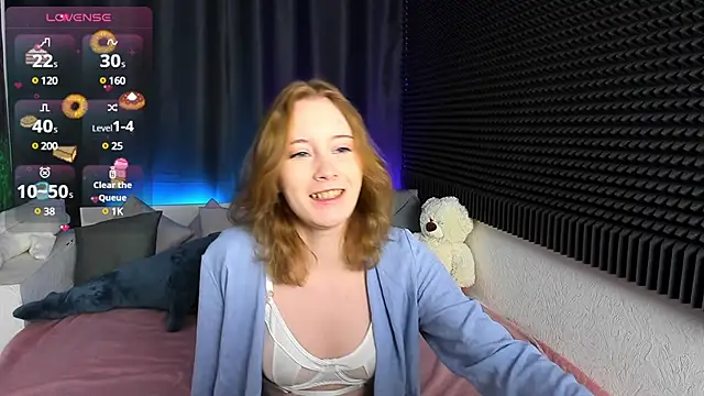 MonicaPerryy online show from 12/18/24, 09:18