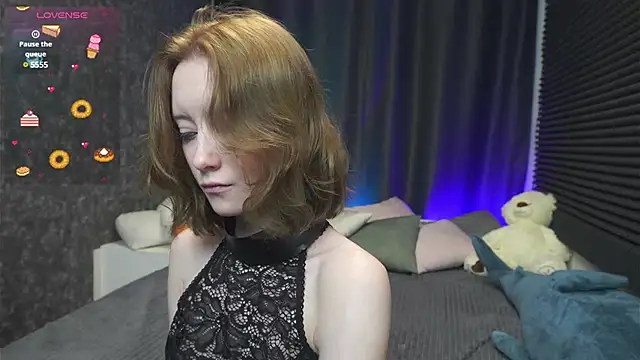 MonicaPerryy online show from 03/01/25, 09:15