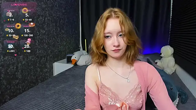 MonicaPerryy online show from 03/21/25, 12:29