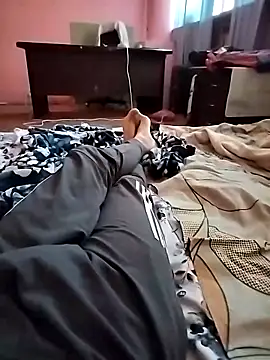 Snapshot of indian___fucker chatting on 09/24/25, 11:13 indian fucker online show from 09/24/25, 11:13