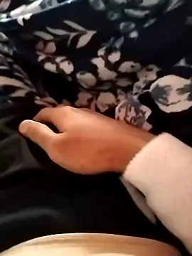 Snapshot of indian___fucker chatting on 09/28/25, 11:15 indian fucker online show from 09/28/25, 11:15