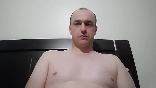 Snapshot of joshuagpratt chatting on 01/17/25, 06:12 joshuagpratt online show from 01/17/25, 06:12