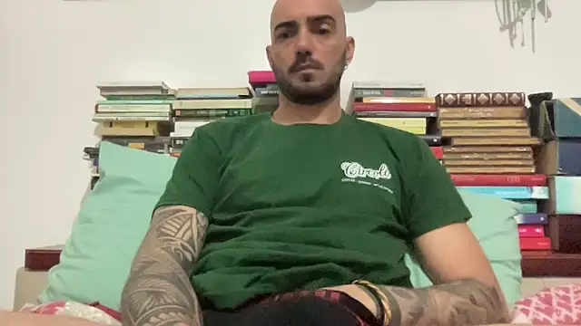 alessandromori91 online show from 04/22/26, 09:05