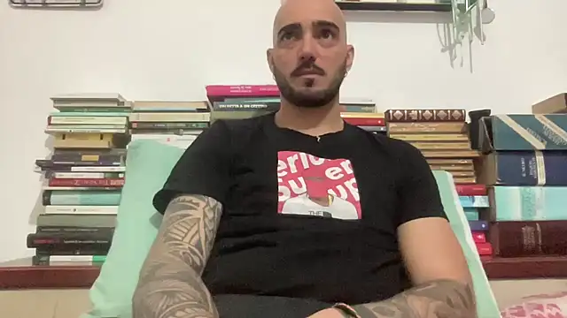 alessandromori91 online show from 04/23/26, 08:44