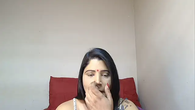 Snapshot of XIndianintimacy chatting on 01/05/25, 11:26 XIndianintimacy online show from 01/05/25, 11:26