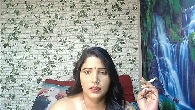 Snapshot of XIndianintimacy chatting on 03/07/25, 07:27 XIndianintimacy online show from 03/07/25, 07:27