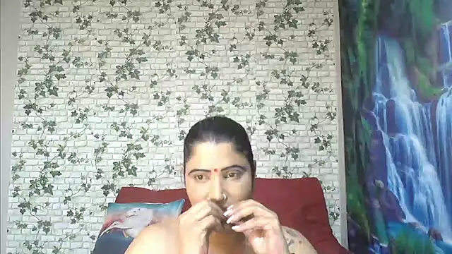 Snapshot of XIndianintimacy chatting on 03/09/25, 12:00 XIndianintimacy online show from 03/09/25, 12:00