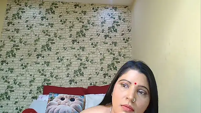 Snapshot of XIndianintimacy chatting on 07/25/26, 06:16 XIndianintimacy online show from 07/25/26, 06:16