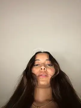 MollySanders    online show from 01/09/25, 04:30