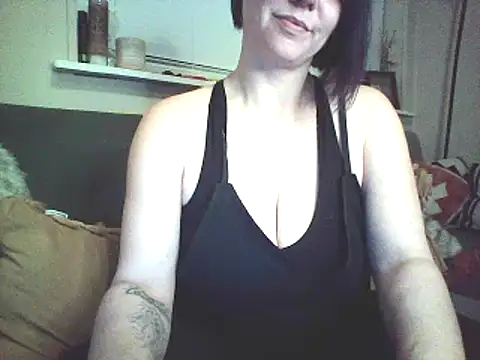 Snapshot of Big-Tits-McGee chatting on 01/31/25, 04:36 Big-Tits-McGee online show from 01/31/25, 04:36
