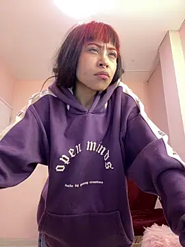 Violetta Suky online show from 12/04/25, 01:09