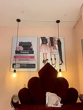 Violetta Suky online show from 12/05/25, 01:20