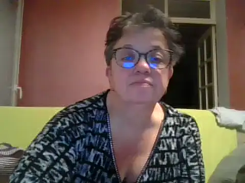 Vandeae44 online show from 03/09/25, 08:31