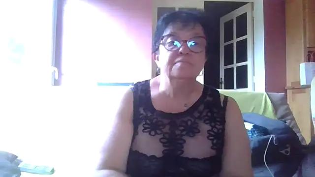 Snapshot of Vandeae44 chatting on 06/01/26, 07:26 Vandeae44 online show from 06/01/26, 07:26
