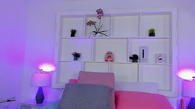 Jenifer Diaz online show from 05/14/26, 01:51