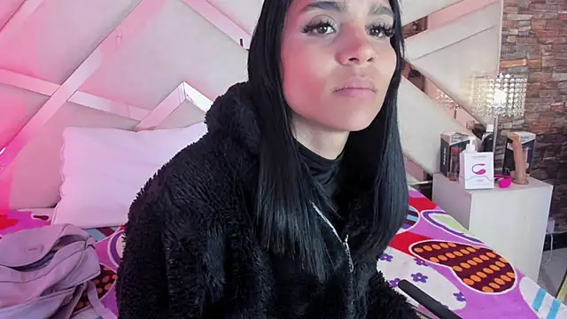 sophie pariss online show from 11/09/25, 04:11