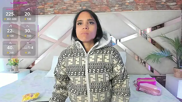 sophie pariss online show from 02/02/26, 02:43