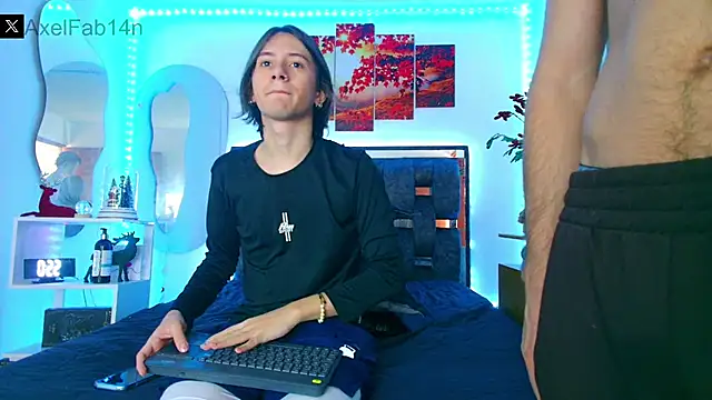 Alex and Fabian online show from 01/07/25, 06:56