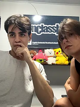 Alex and Fabian online show from 01/13/26, 03:56