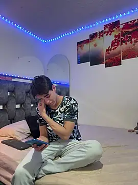 Alex and Fabian online show from 02/20/26, 03:03