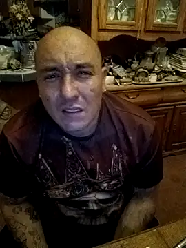 wilsons12 online show from 12/18/25, 04:07