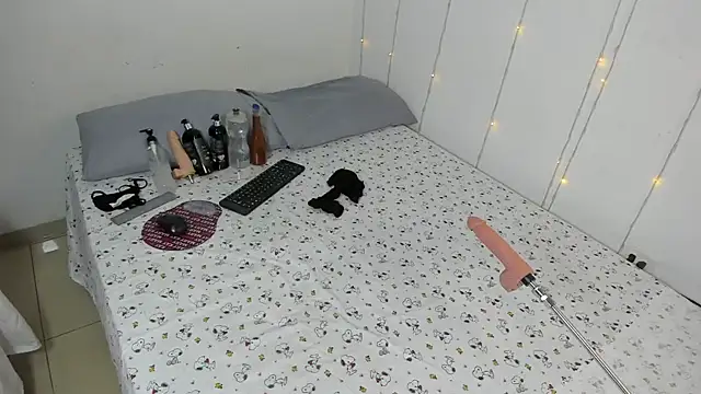 Snapshot of Benjamin_Buster chatting on 09/09/25, 08:03 Benjamin Buster online show from 09/09/25, 08:03