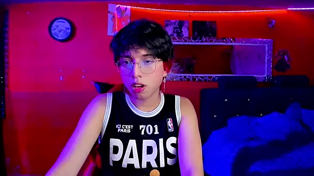 Snapshot of AnggelONfiree chatting on 03/09/25, 04:27 AnggelONfiree online show from 03/09/25, 04:27