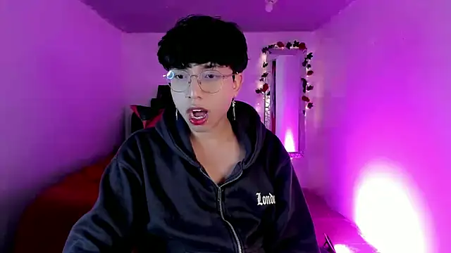 AnggelONfiree online show from 12/03/25, 03:25