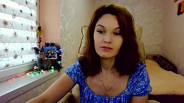 Snapshot of impossibleluna chatting on 12/21/24, 11:22 impossibleluna online show from 12/21/24, 11:22