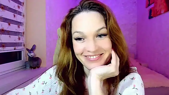 Snapshot of impossibleluna chatting on 05/19/26, 07:53 impossibleluna online show from 05/19/26, 07:53