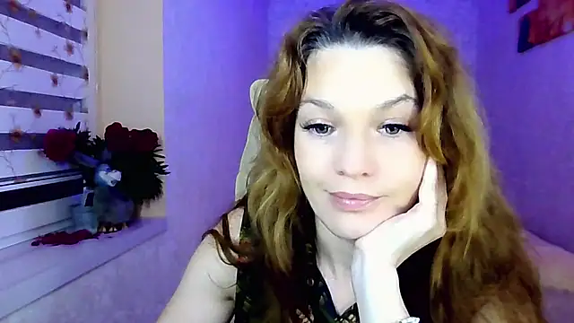 Snapshot of impossibleluna chatting on 06/05/26, 07:52 impossibleluna online show from 06/05/26, 07:52