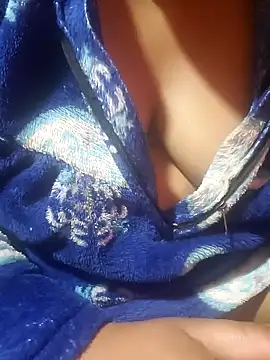 Snapshot of NepaliHotty chatting on 12/15/24, 11:31 NepaliHotty online show from 12/15/24, 11:31