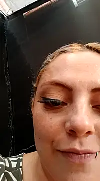 madelaine- online show from 01/02/25, 10:11