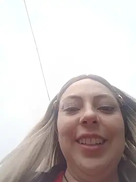 madelaine- online show from 11/05/25, 07:36