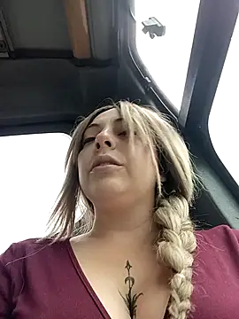 madelaine- online show from 01/10/26, 06:42